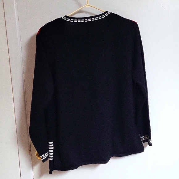Moffi Pre-Owned women's Sweater Red Black and white,Large. - Picture 5 of 6
